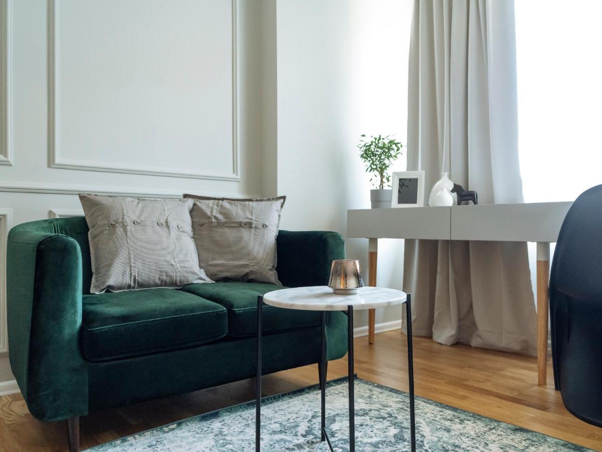 Amazing Location - Superb View - Old Town Apartment *